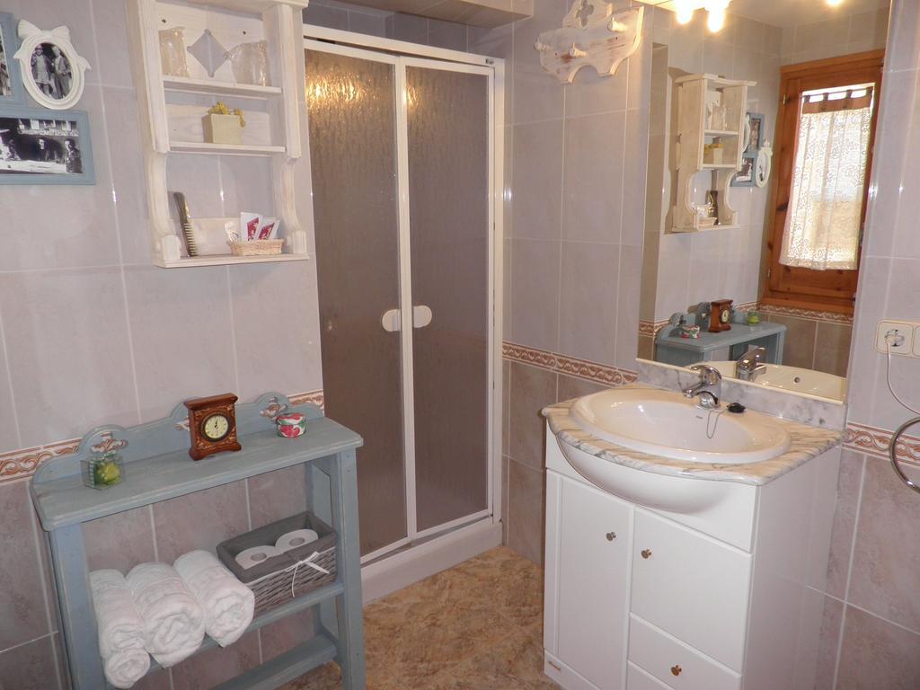 Hostal Casa Barcelo Horta de Sant Joan Rom bilde